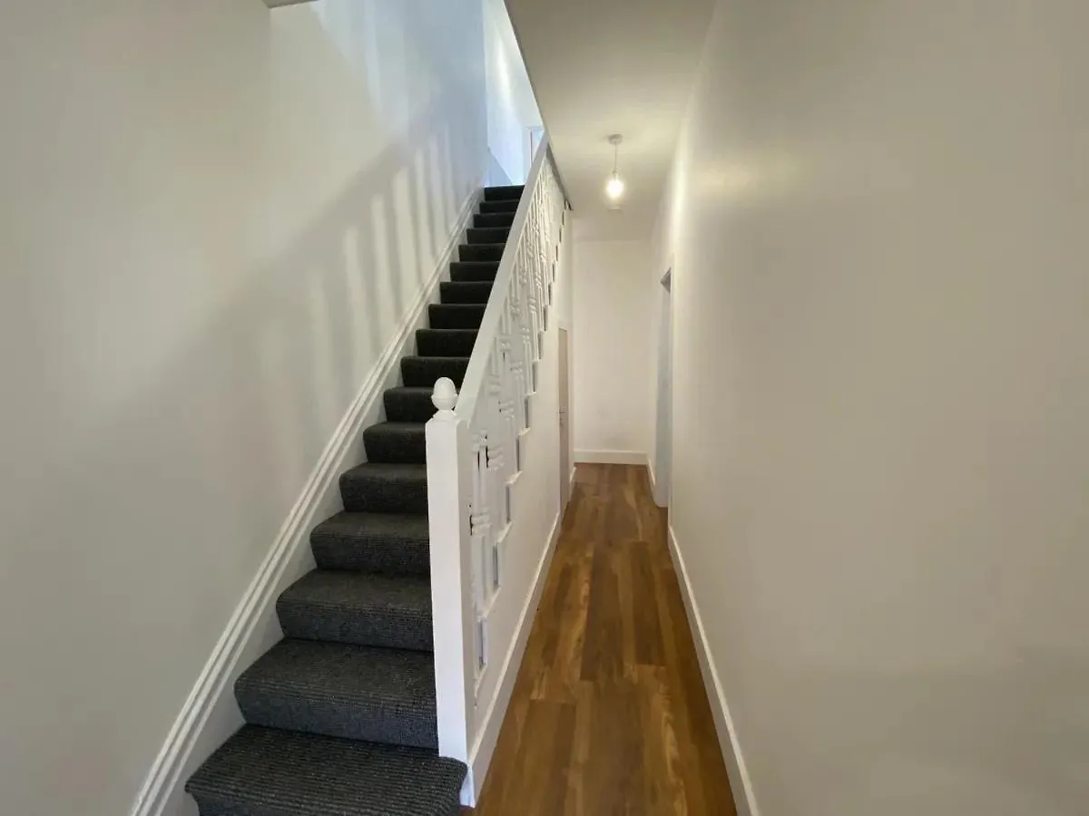 Holiday home Luxury City Escape - Sea Views! Sketty